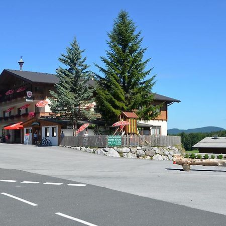Gasthof Alte Tanne Hof bei Salzburg Dış mekan fotoğraf
